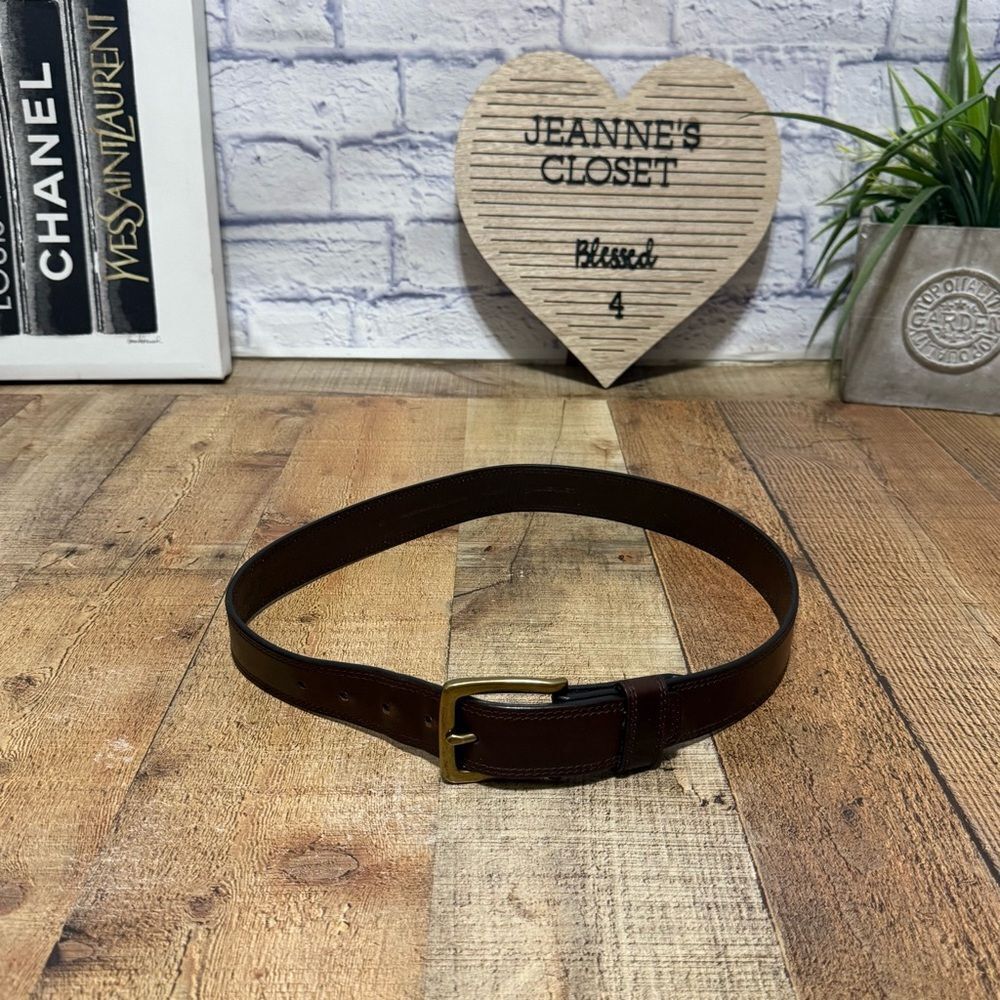CARHARTT MENS LEATHER ENGRAVED BUCKLE BELT
Size 34